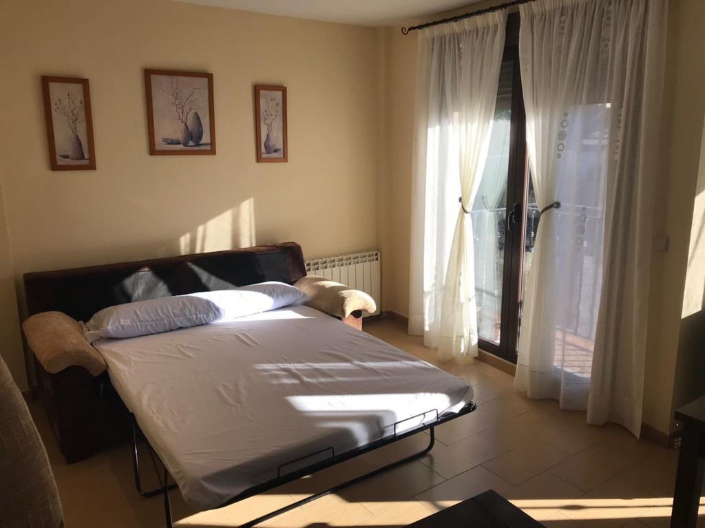 Apartamento La Paloma Лас Навас дел Маркес Екстериор снимка