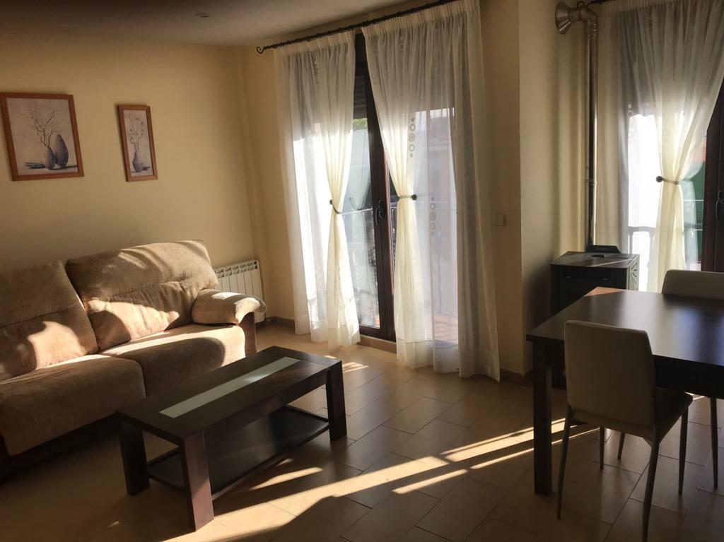 Apartamento La Paloma Лас Навас дел Маркес Екстериор снимка
